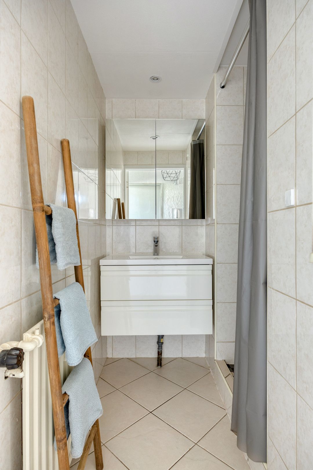 Photo 22 of Wijnpeerstraat 77