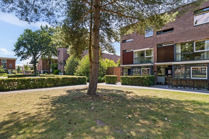 Foto 4 van Valtherlaan 204