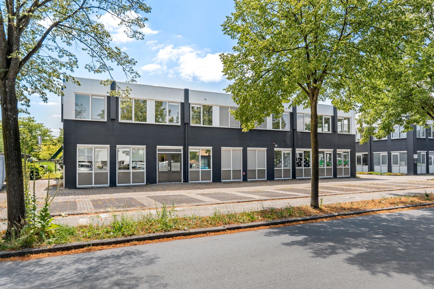 Bekijk foto 3 van Fokkerstraat 10