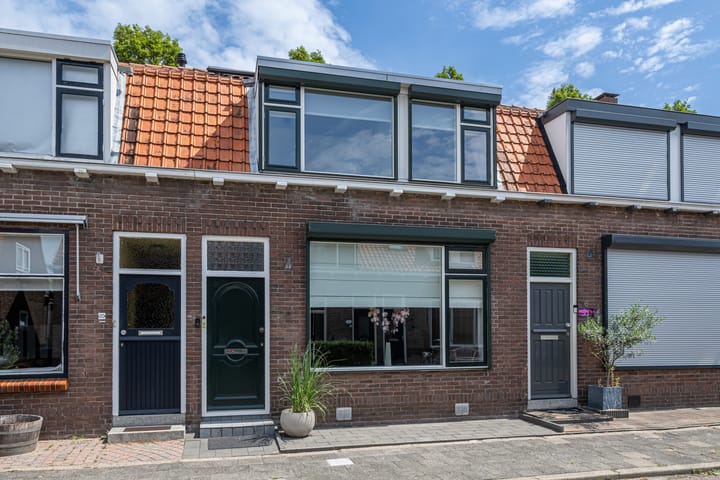 Dirk Bosstraat 18