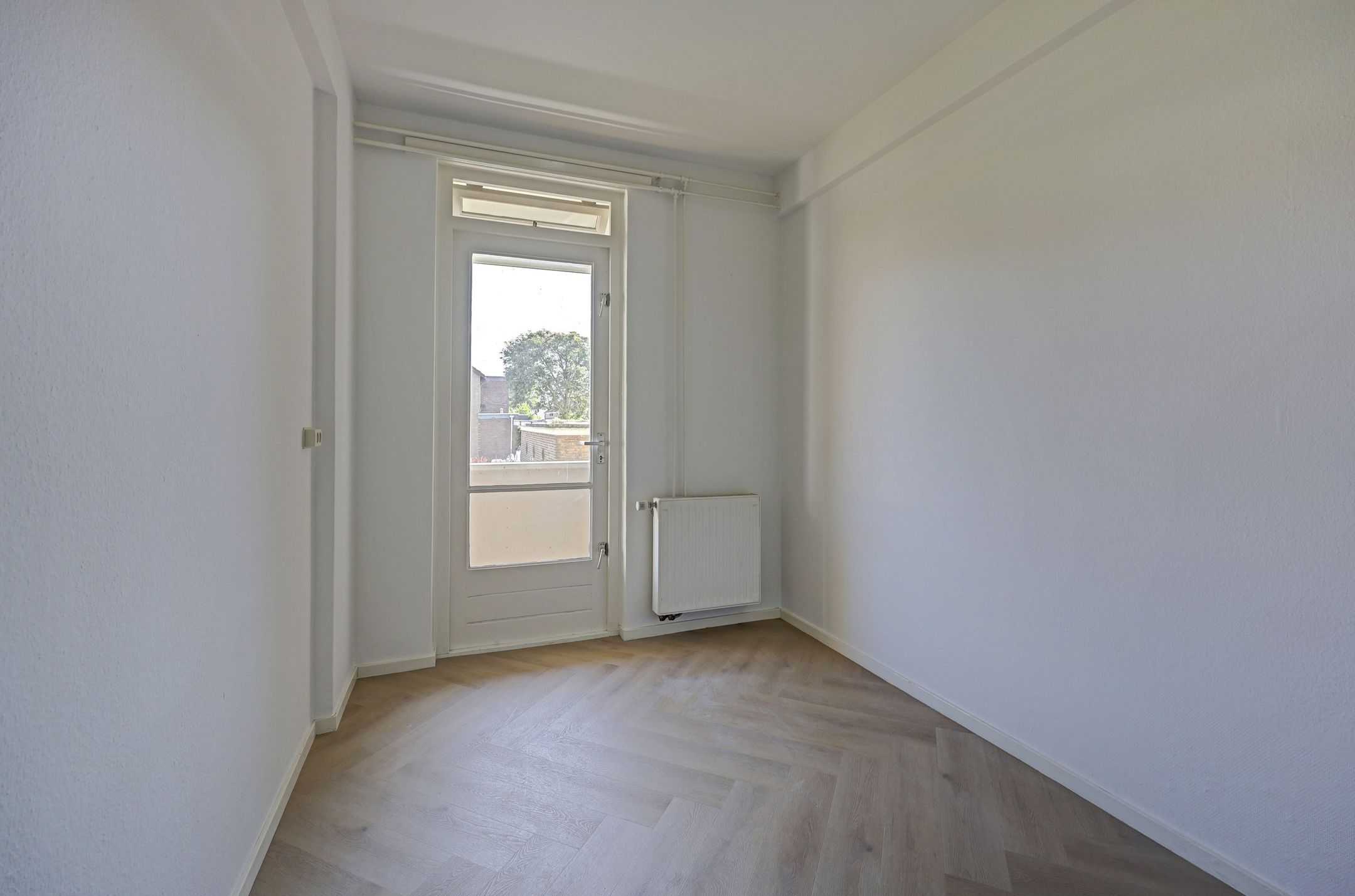 Photo 27 of Huissensestraat 135-1