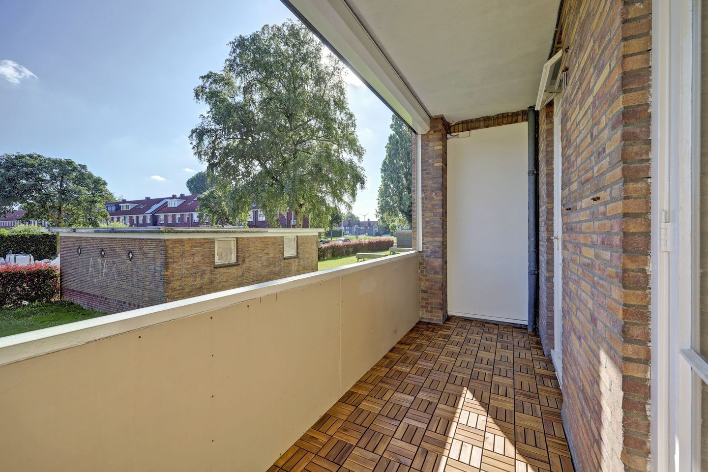 Photo 35 of Huissensestraat 135-1