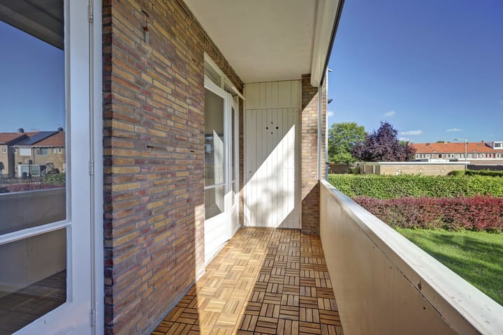 Photo 5 of Huissensestraat 135-1