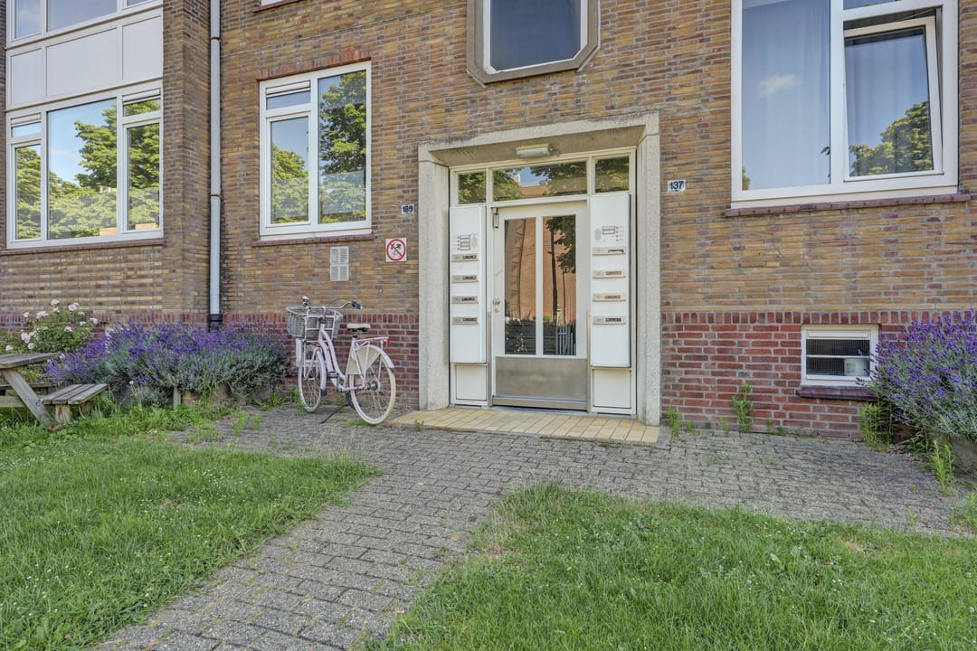 Photo 8 of Huissensestraat 135-1