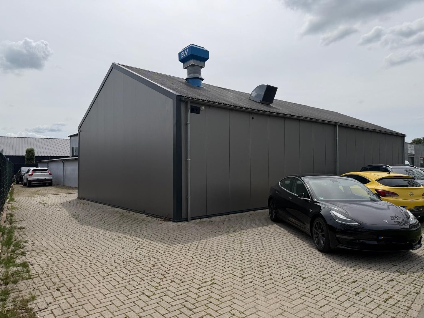 Bekijk foto 3 van Economieweg 1