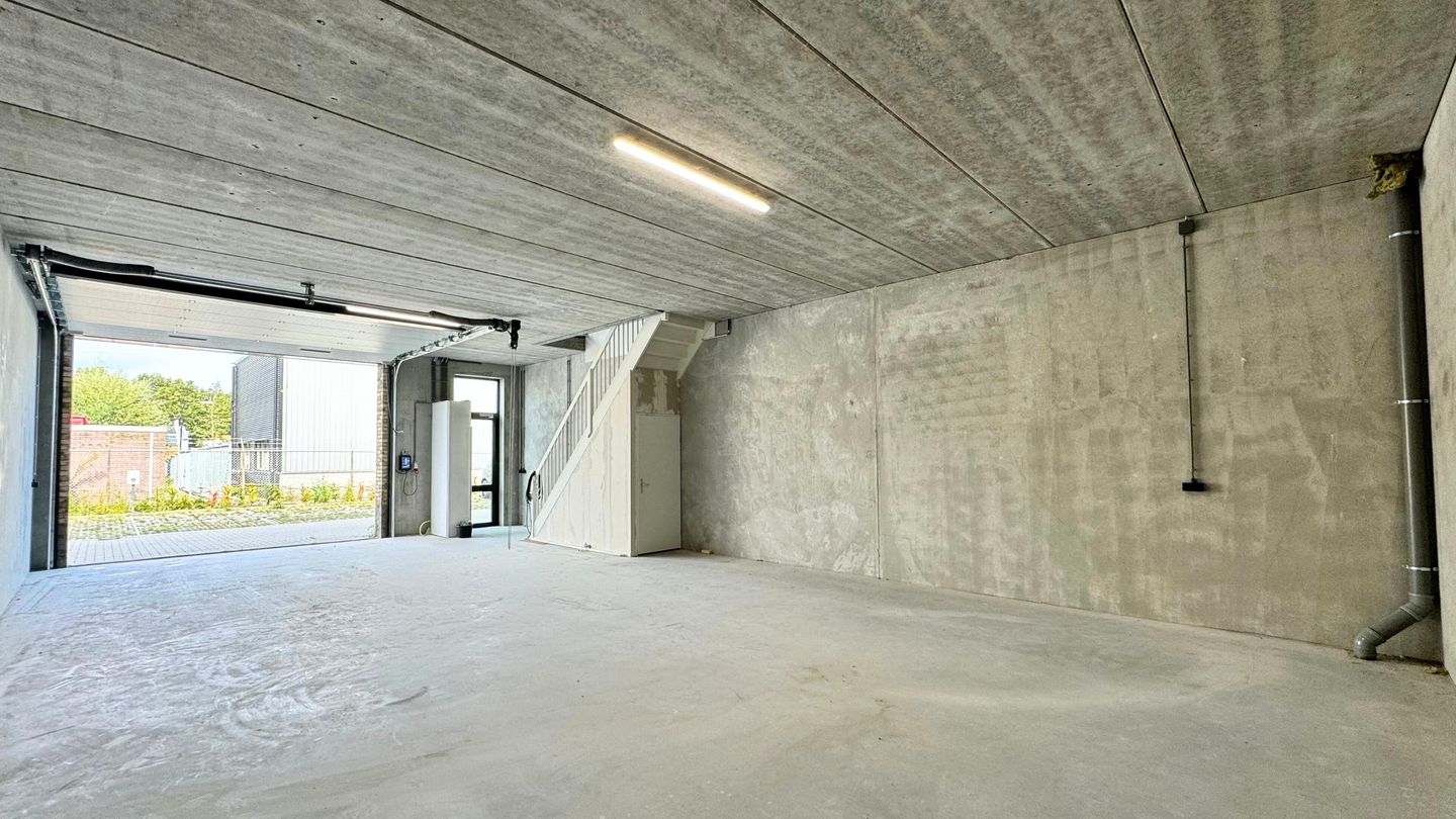 View photo 4 of Inductorstraat 55-19