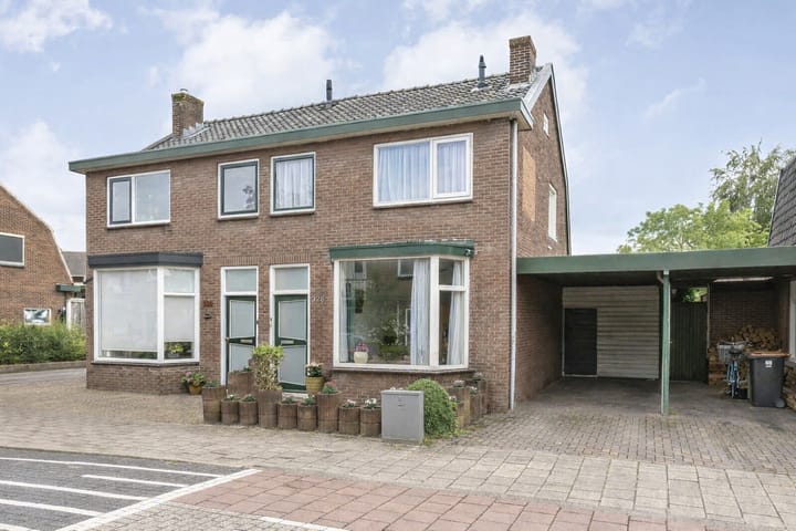 Castorweg 328