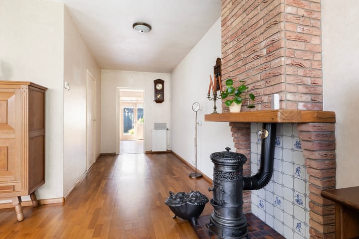 Twee-onder-één-kap te koop: Ooiweg 31, Apeldoorn