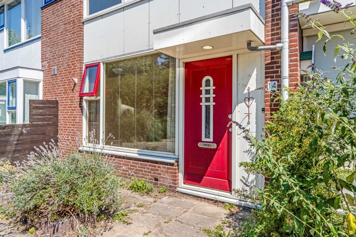 Tussenwoning te koop: Kerkbollenveld 14, Beverwijk