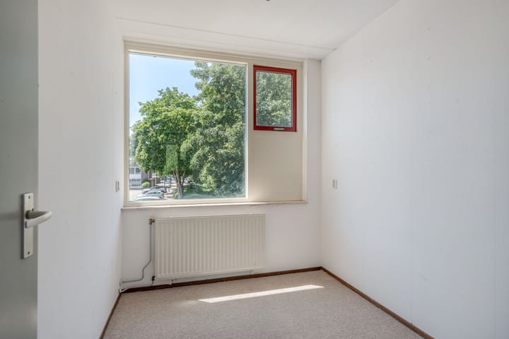 Tussenwoning te koop: Kerkbollenveld 14, Beverwijk