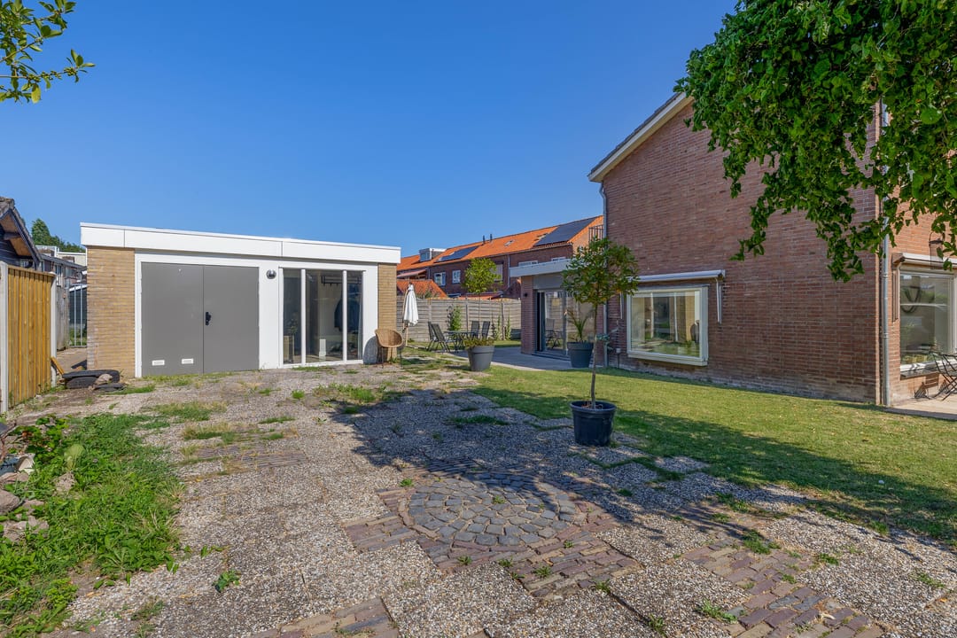 Photo 32 of Ds. J.A. Visserstraat 41