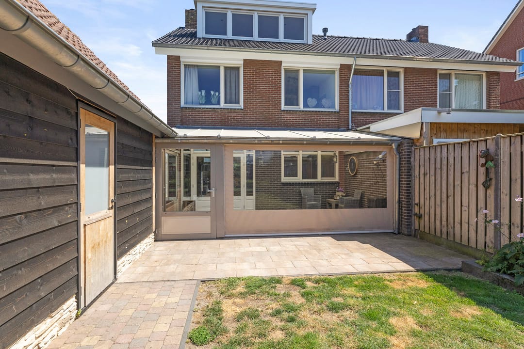 Photo 32 of Vlasstraat 49