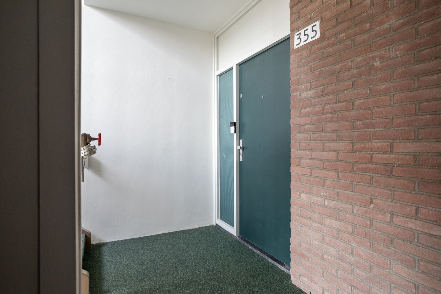 Photo 40 of Waalsdorperweg 355