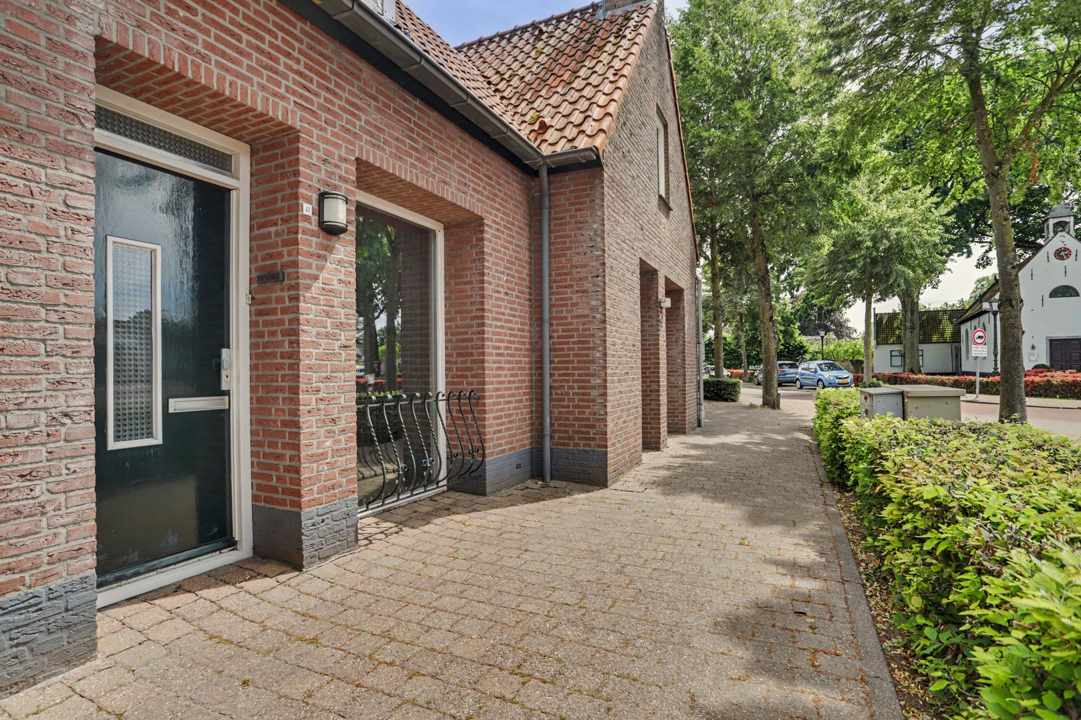 Photo 36 of Raadhuisstraat 41