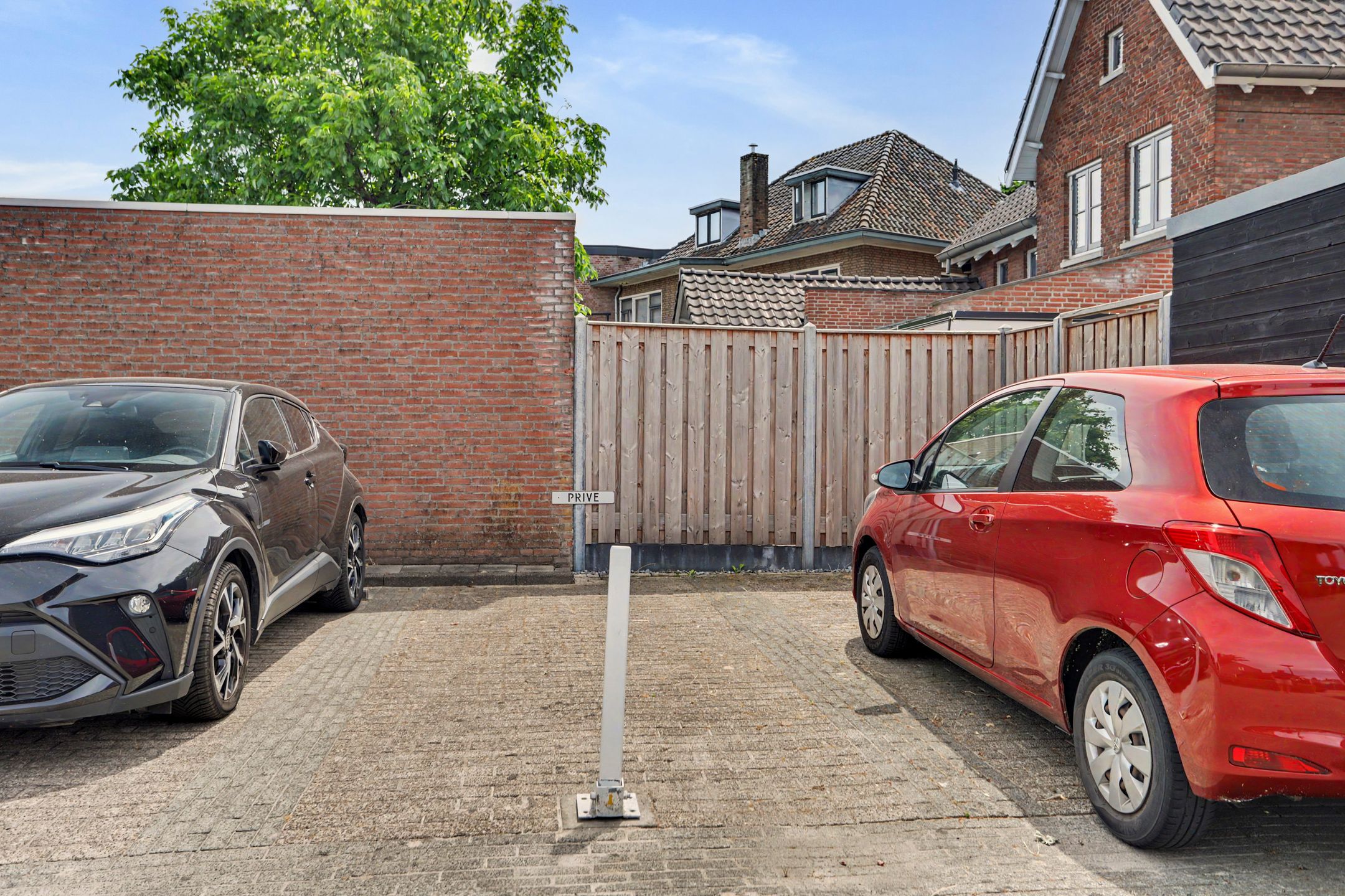 Photo 42 of Raadhuisstraat 41