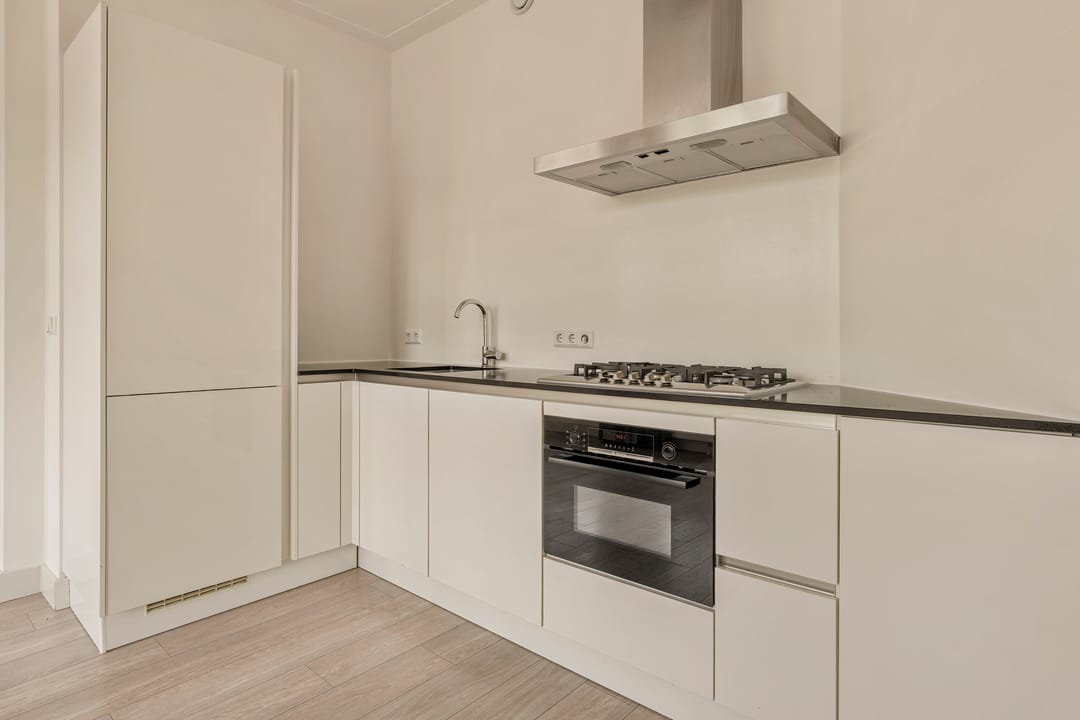Photo 7 of Van Spilbergenstraat 136-3