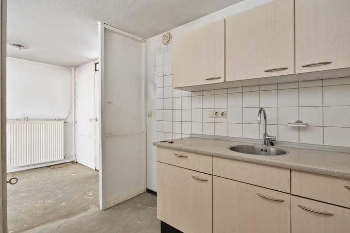 Photo 3 of Mosterdhof 298