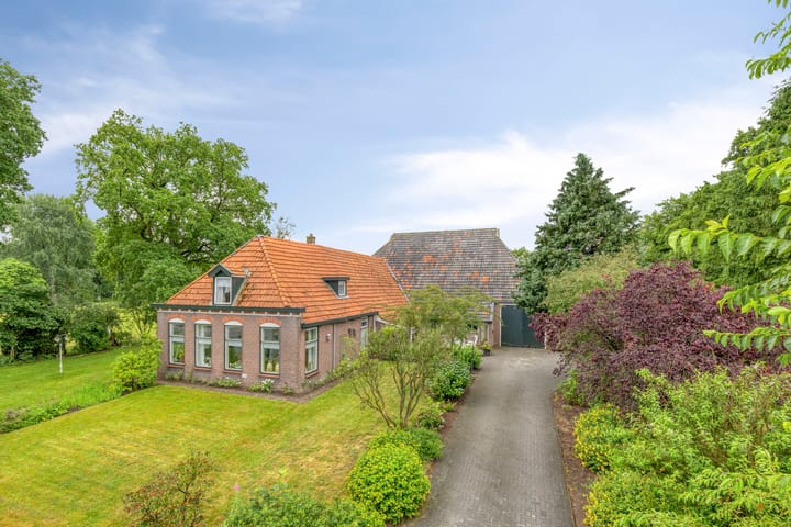 Vrijstaande woning te koop: Iegepoeledijk 12, Langedijke