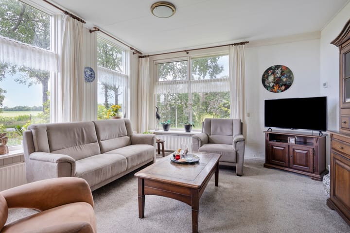 Vrijstaande woning te koop: Iegepoeledijk 12, Langedijke
