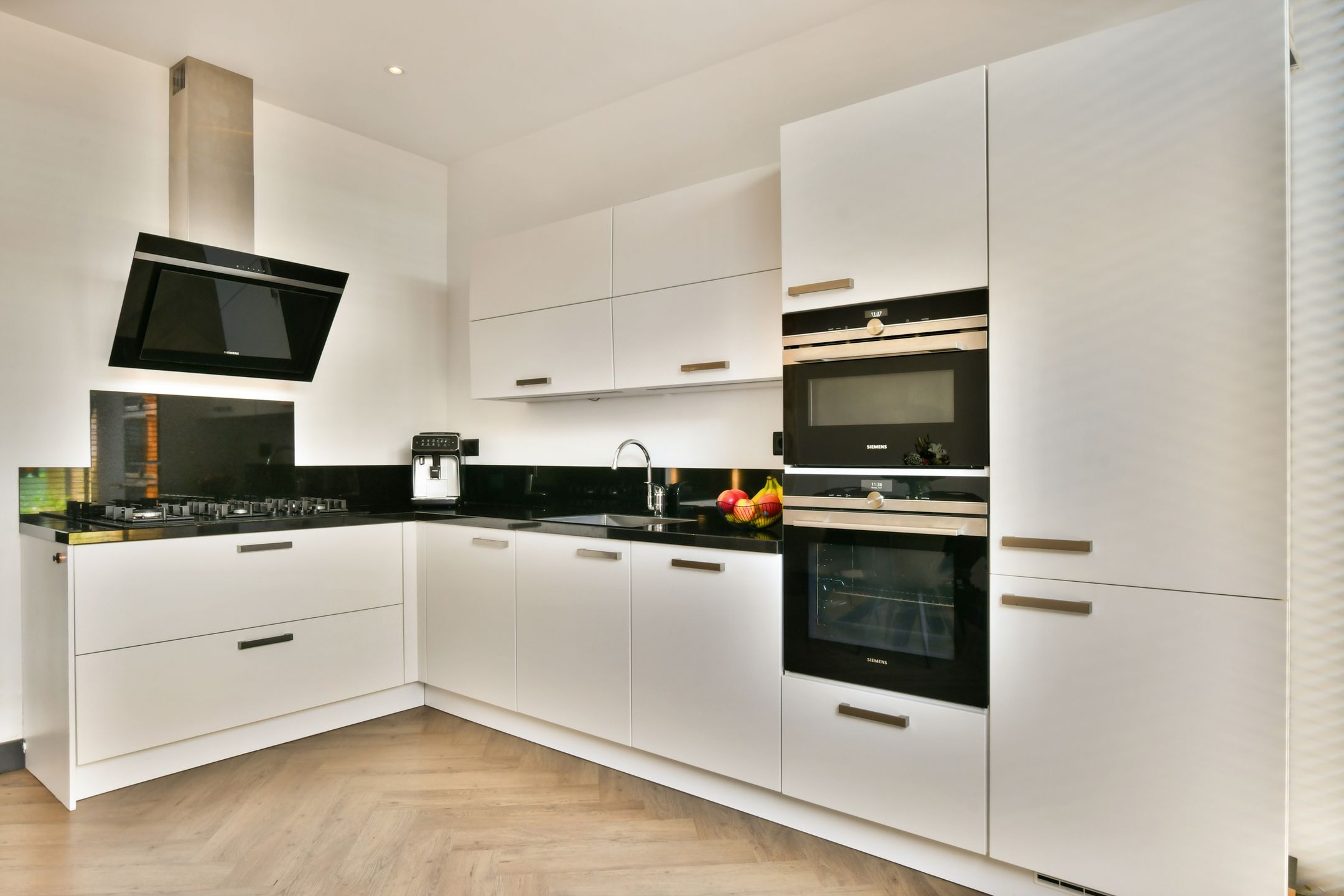 Photo 12 of Koningstraat 47