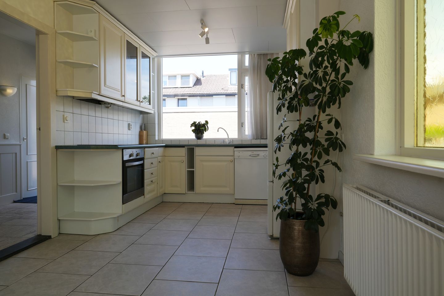Photo 10 of Van de Zwaluwestraat 1