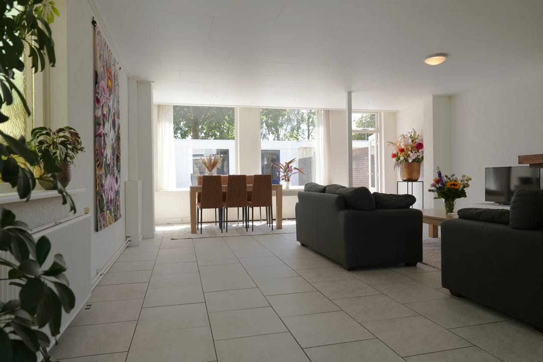 Photo 11 of Van de Zwaluwestraat 1