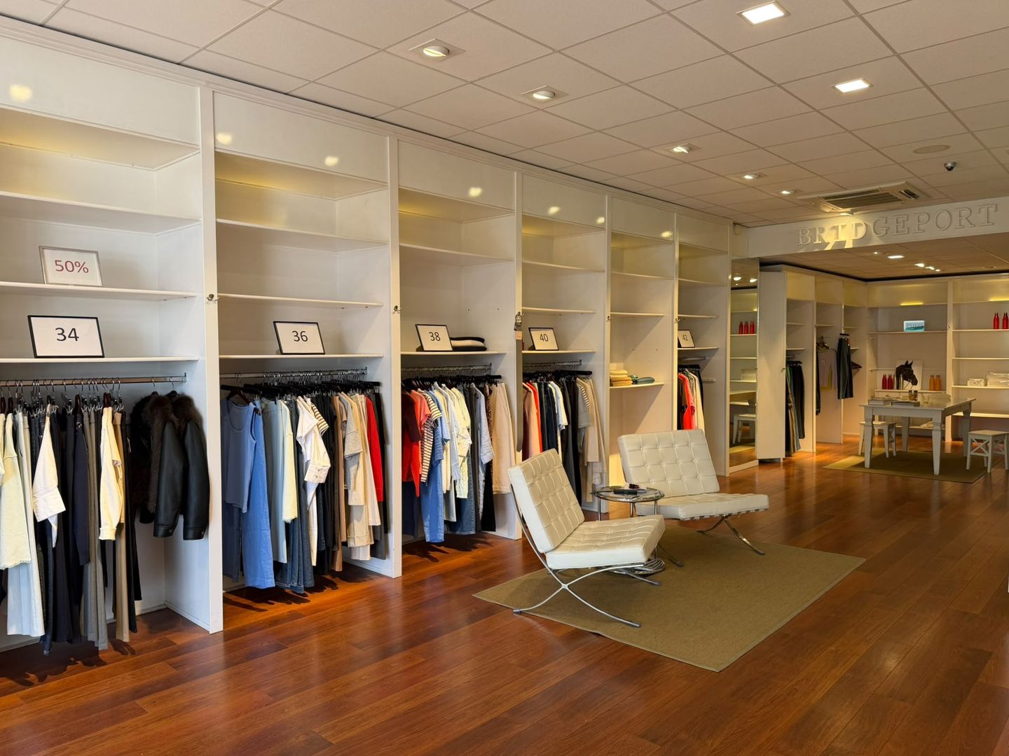 Bekijk foto 4 van Van Hogendorpstraat 71
