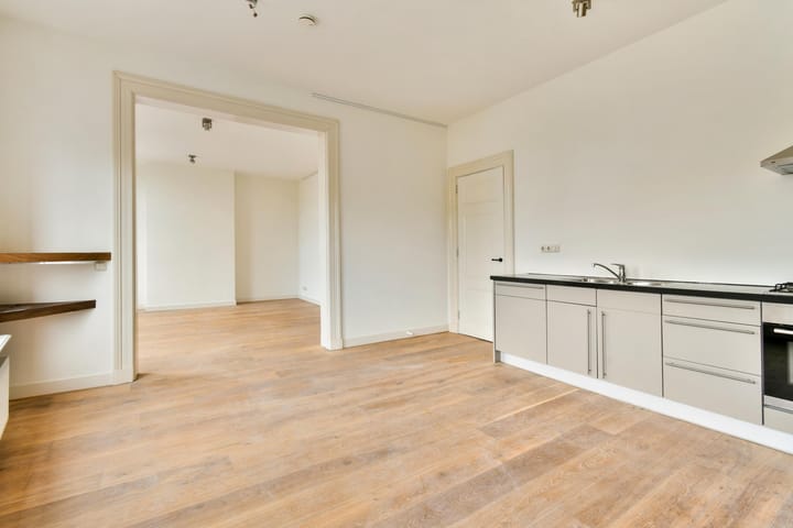 Appartement te huur: Leidsekade 50B, Amsterdam