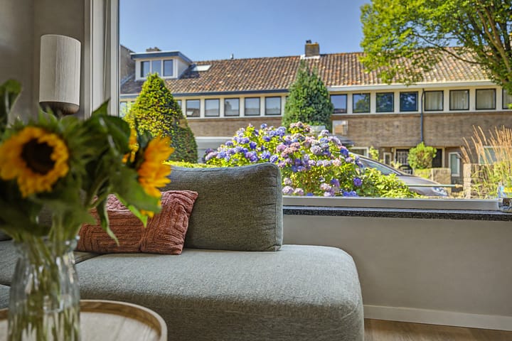 Tussenwoning te koop: Minister A.S. Talmalaan 18, Bussum