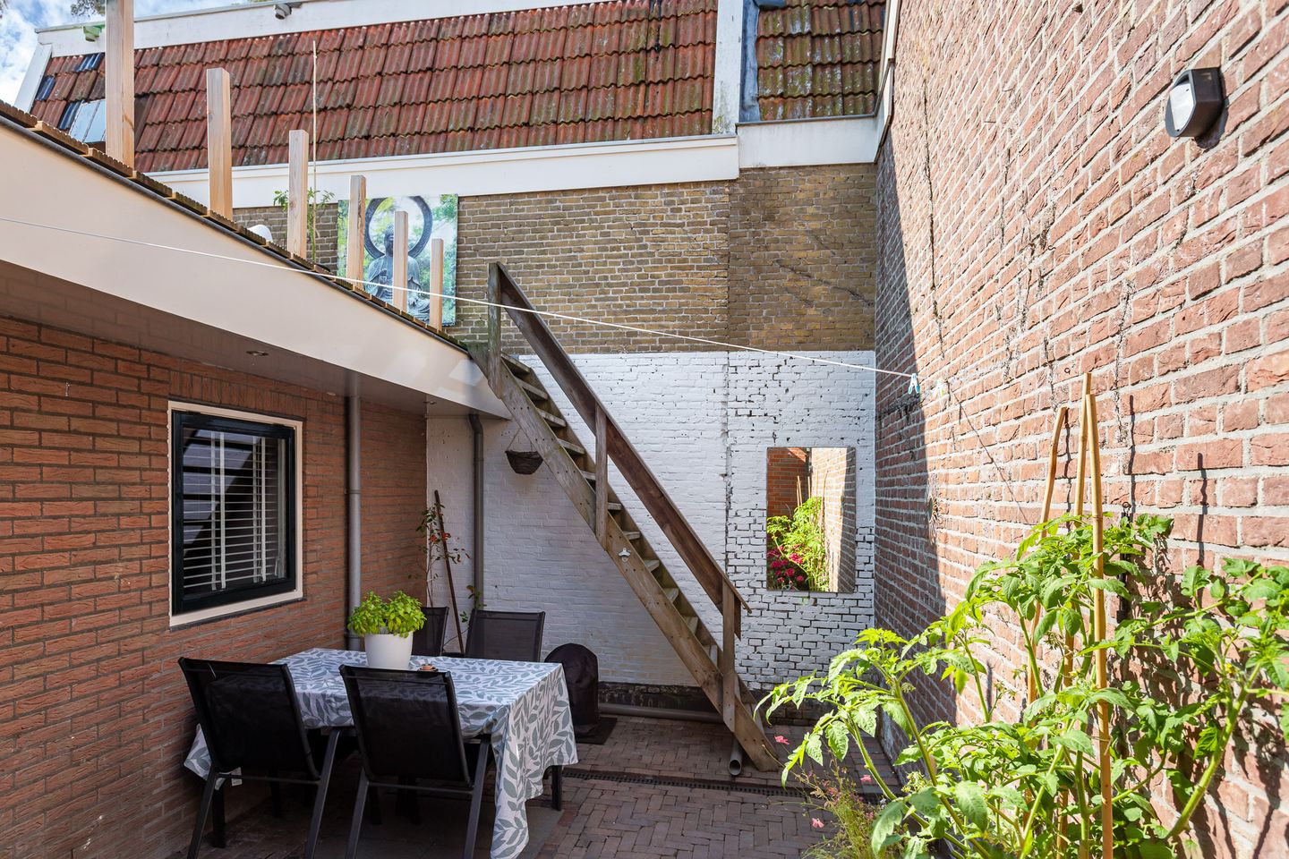 Photo 25 of Looxmastraat 28