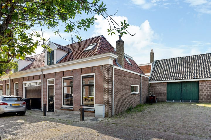 Photo 4 of Looxmastraat 28