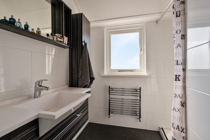 Hoekwoning te koop: Ooievaarstraat 40, Deventer