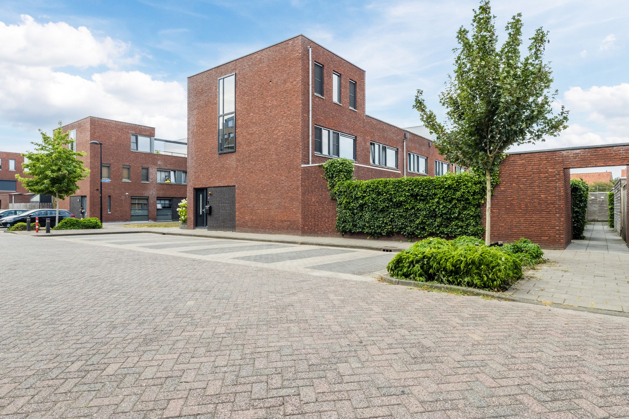 Photo 6 of Roosjestin 17