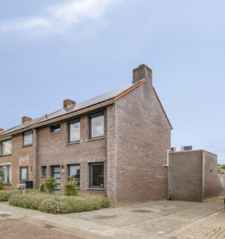 Photo 4 of Klaverstraat 15