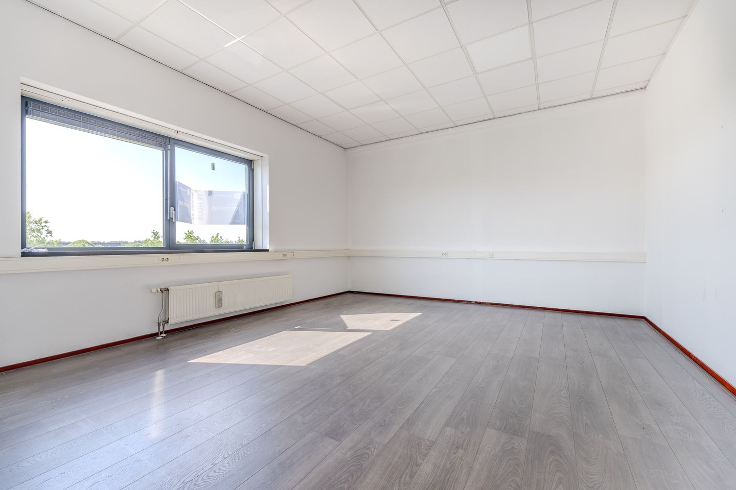 Bekijk foto 3 van Laan van Waalhaven 287