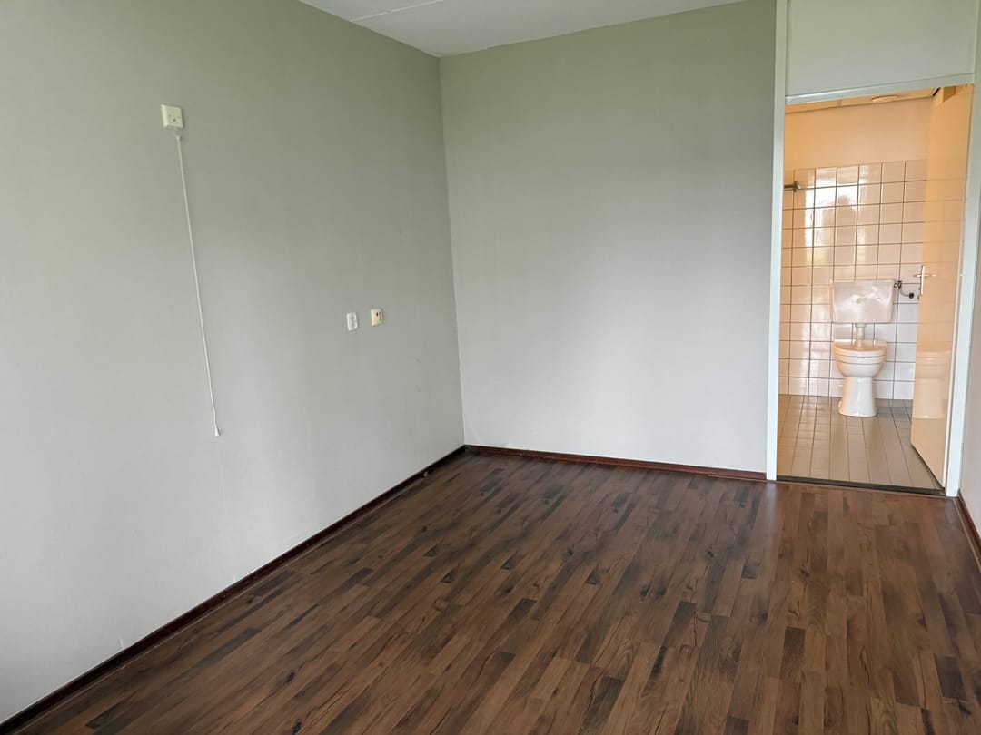 Photo 7 of Prins Bernhardstraat 1-F078