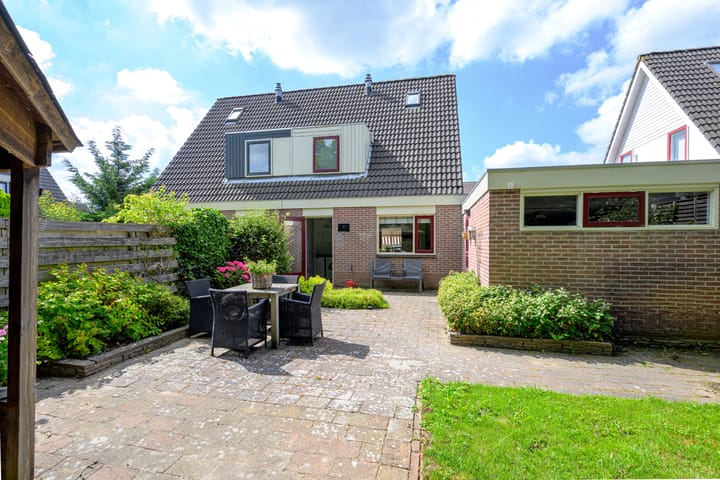 Foto 2 van Schelf 7