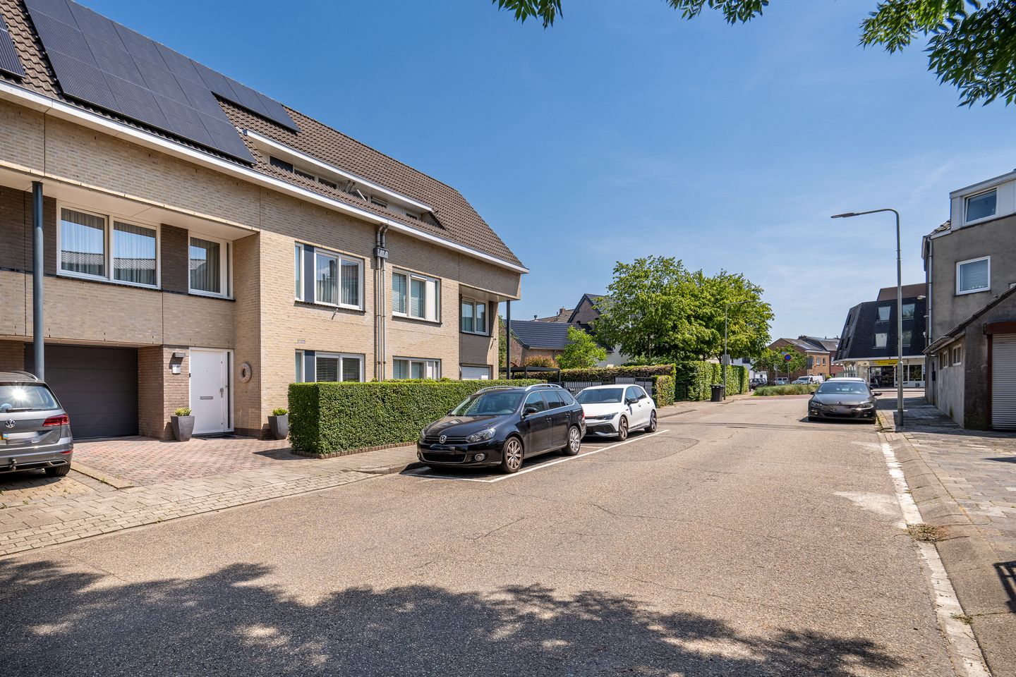 Photo 34 of Voortstraat 4-A