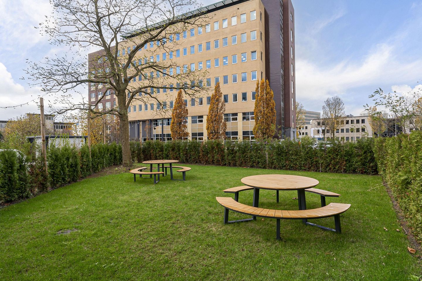 Foto 40 van Rivium 1e straat 69-J