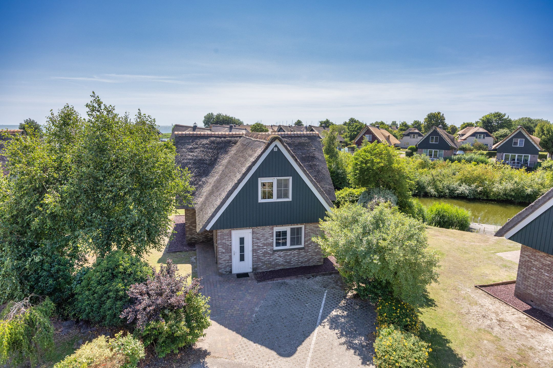 3-bedroom freehold villa in Makkum — photo 5 of 5