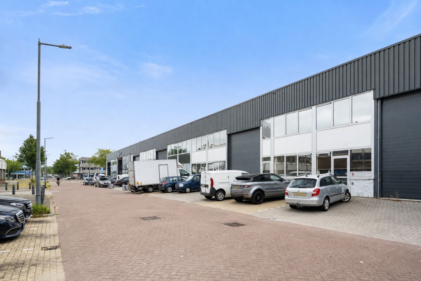 Bekijk foto 2 van Koolhovenstraat 9-11