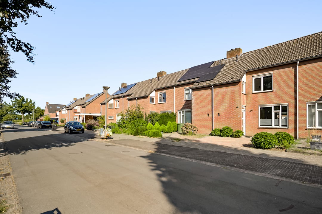 Photo 8 of Laurierstraat 61