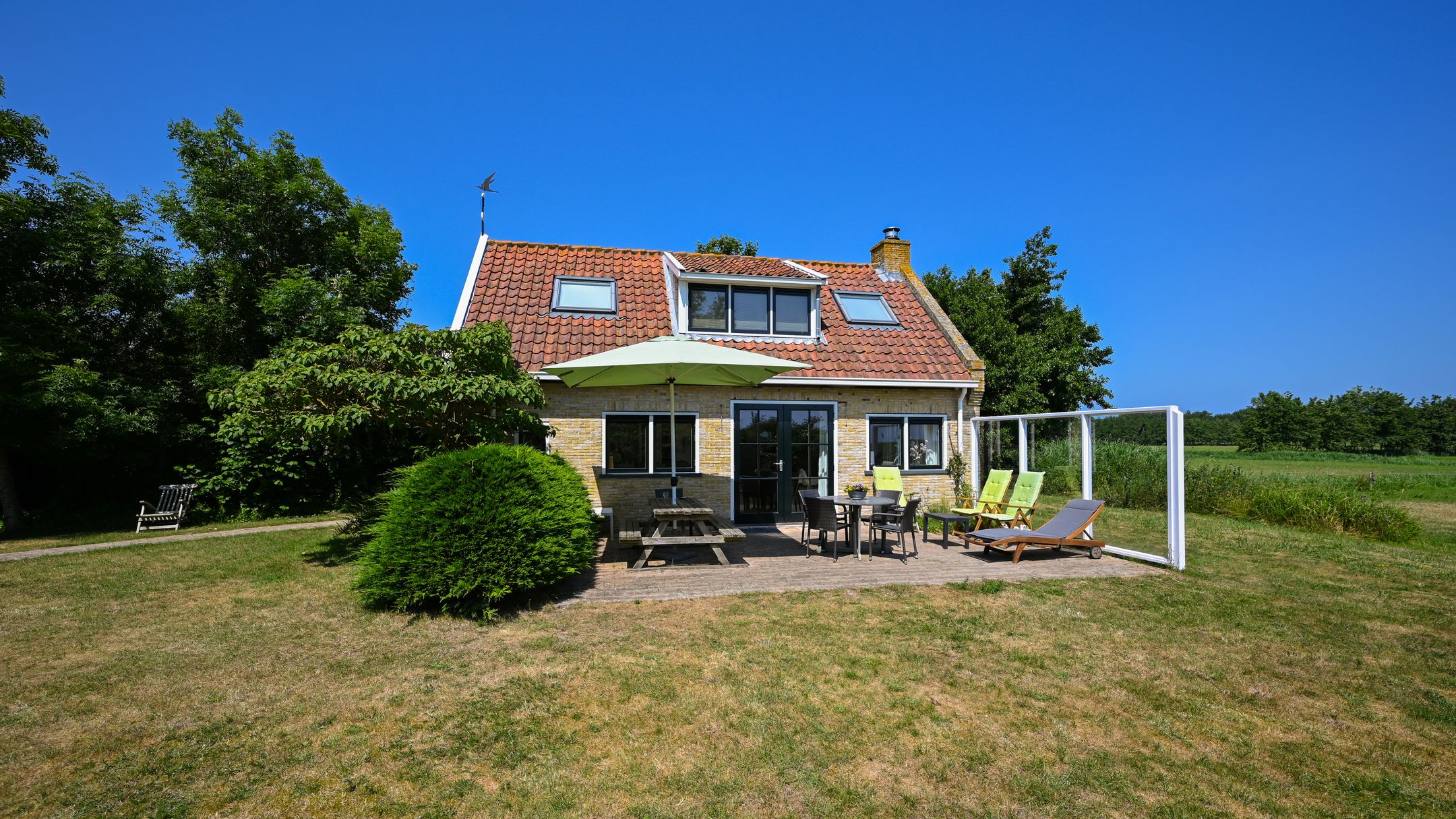 2-bedroom freehold villa in Formerum — photo 4 of 5