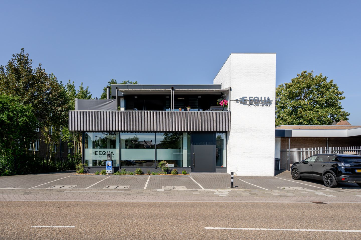 View photo 1 of Dr. Ottenstraat 7