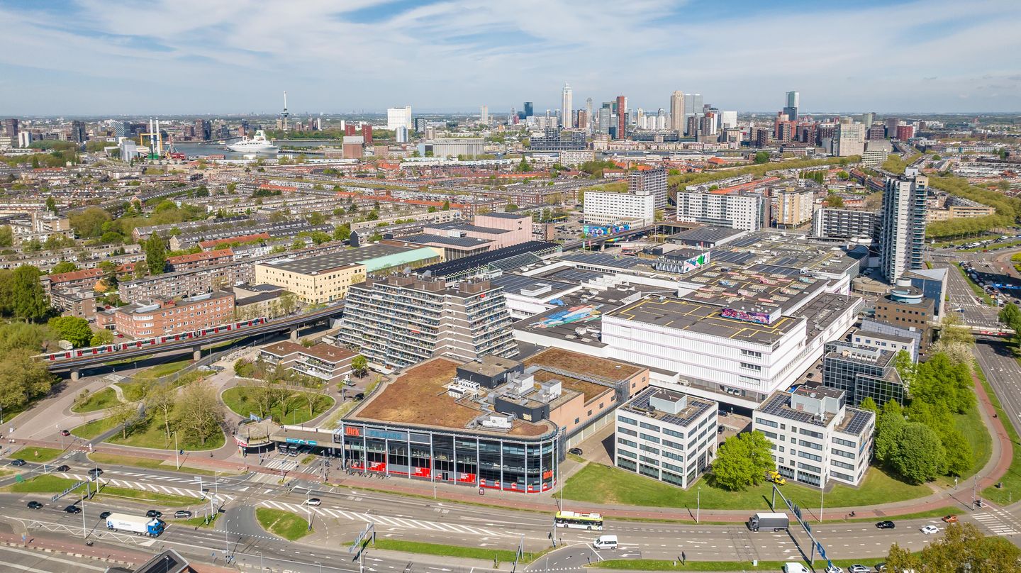 Bekijk foto 5 van Zuidplein Hoog 510