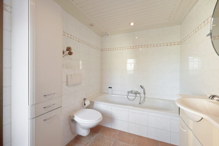 Vrijstaande woning te koop: Spoorlaan 10, Zwammerdam
