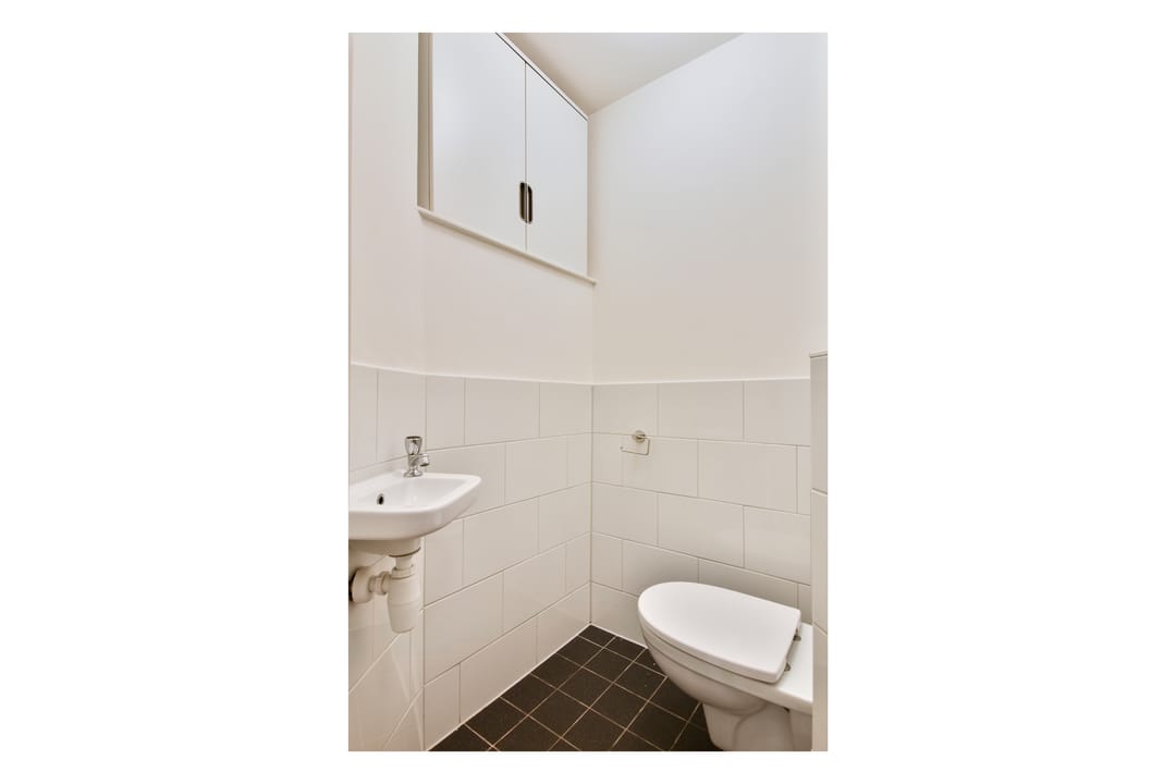 Photo 16 of Marnixstraat 233-H