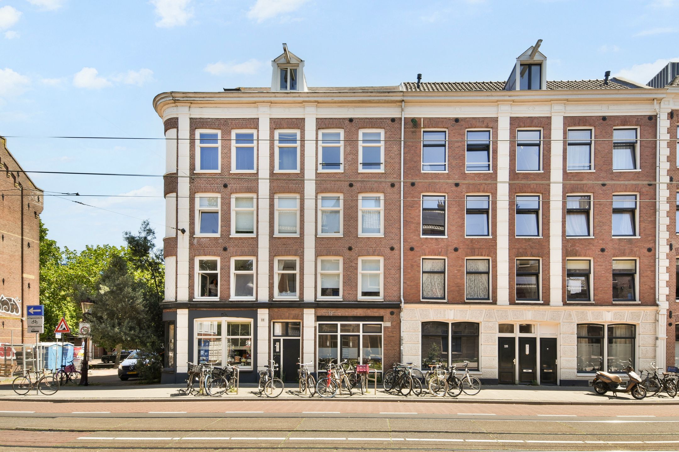 Photo 18 of Marnixstraat 233-H