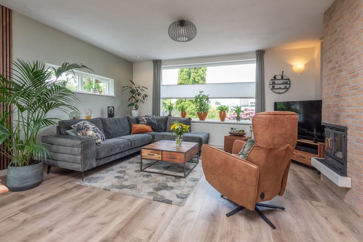 Vrijstaande woning te koop: Aalsmeerderweg 96, Aalsmeer