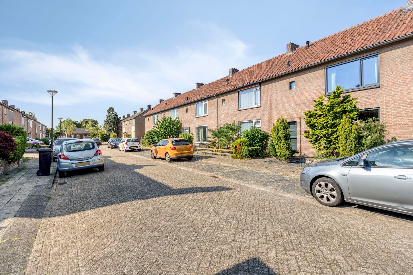 Photo 34 of Irenestraat 4